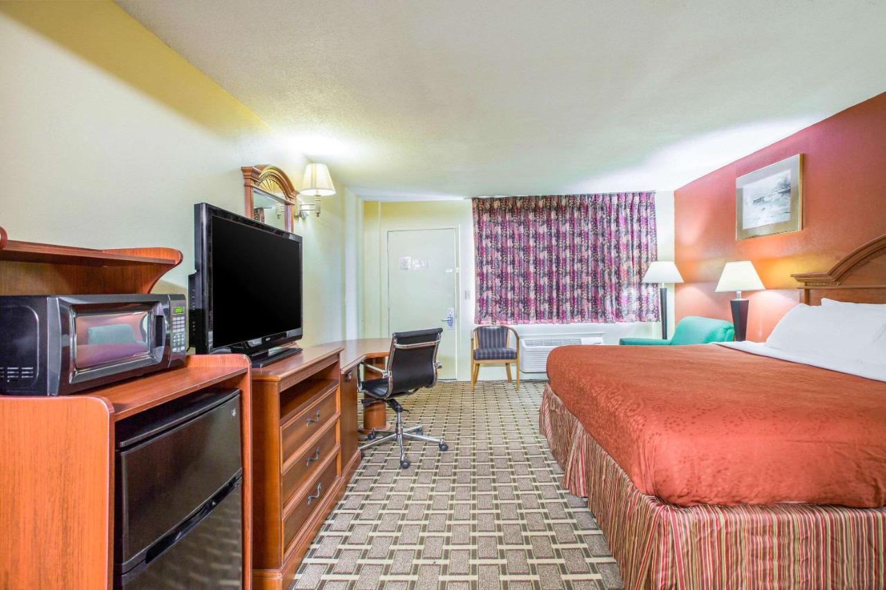 Rodeway Inn Bonifay Exteriör bild