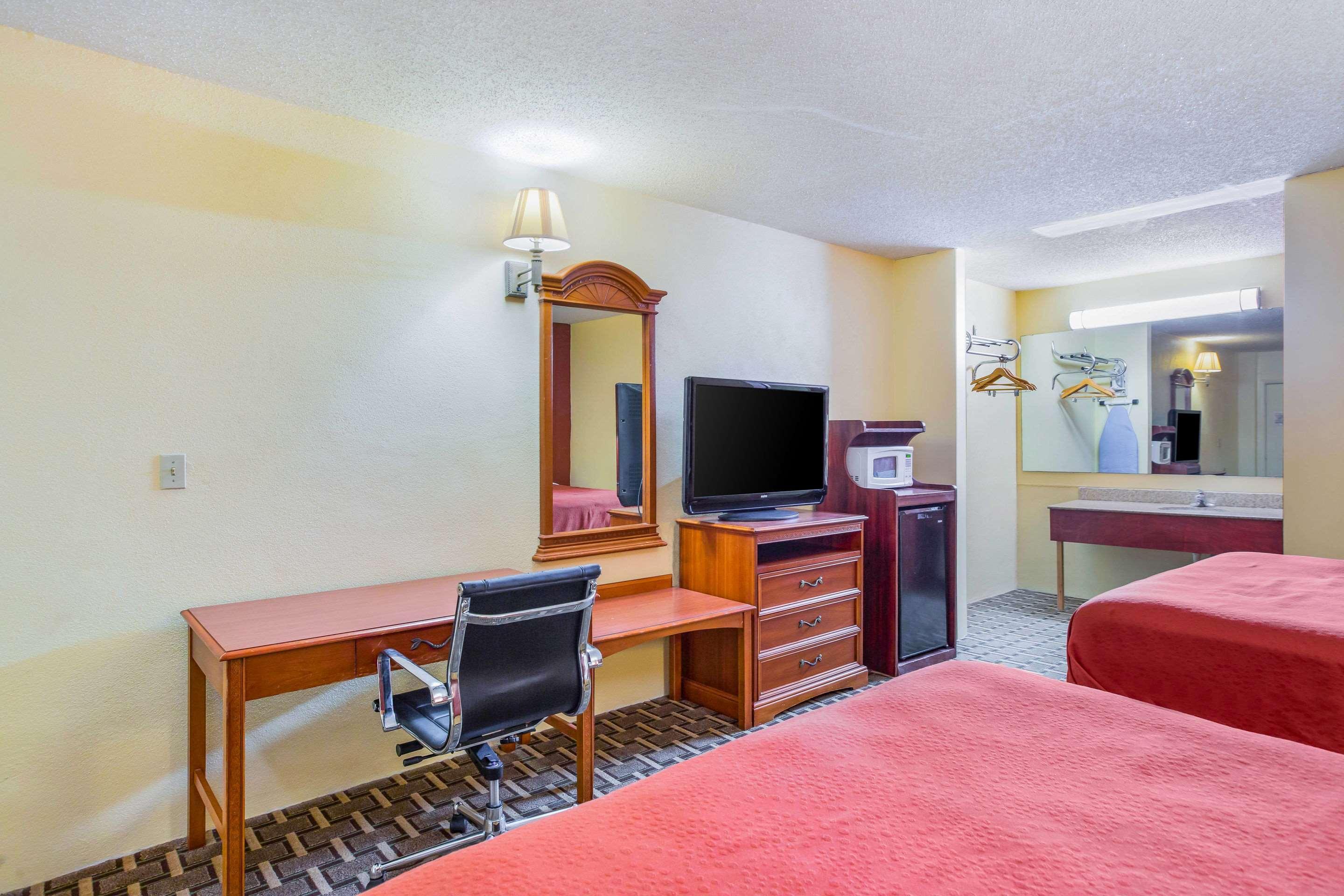 Rodeway Inn Bonifay Exteriör bild
