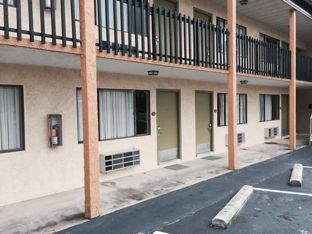 Rodeway Inn Bonifay Exteriör bild